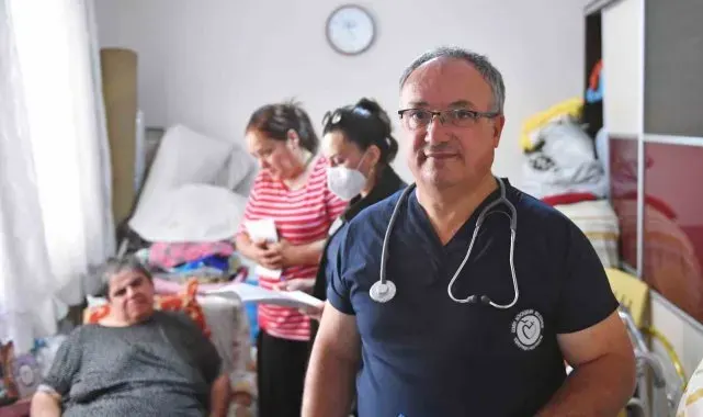 İzmir Büyükşehir, 'Evde Bakım' ile şifa dağıtıyor