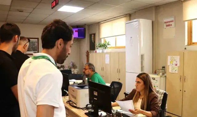 Toroslar Belediyesinde vezneler hafta sonu açık