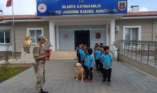 İlkokul öğrencilerinden jandarmaya ziyaret