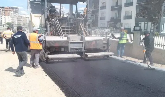 Pursaklar'ın yolları değişiyor dönüşüyor