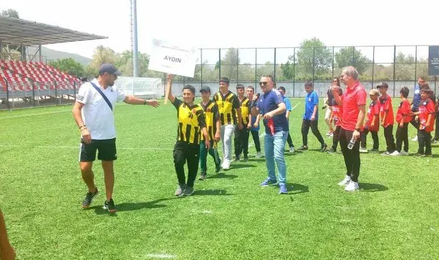 Ege Bölgesi Bocce Grup Müsabakaları seremoni töreni ile başladı
