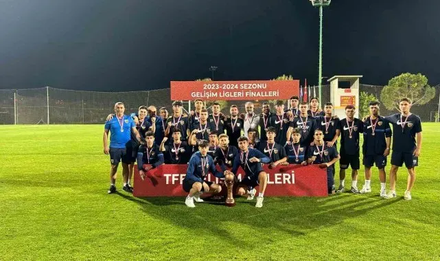 Kayserispor U17 takımı üçüncü oldu