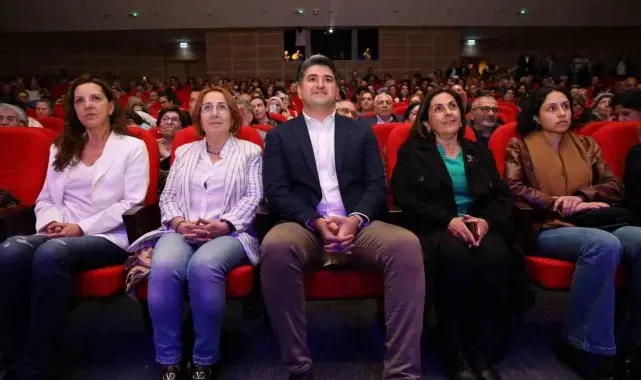 Halk Ozan Aşık Mahzuni Şerif Ataşehir'de anıldı