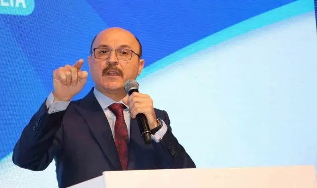 Türk Eğitim-Sen Genel Başkanı Geylan, 19 Mayıs'ı kutladı