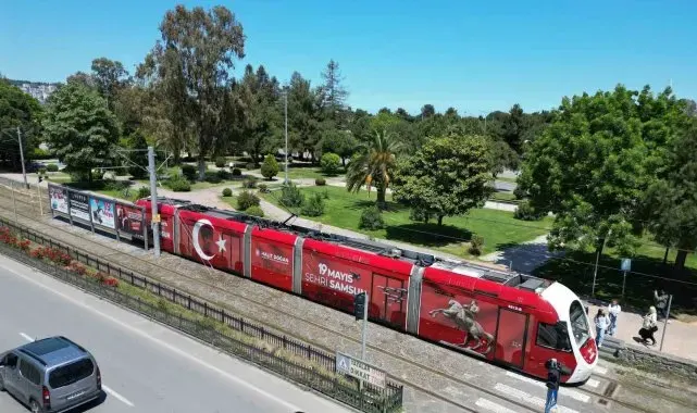 Samsun tramvayları 19 Mayıs'a özel giyindi
