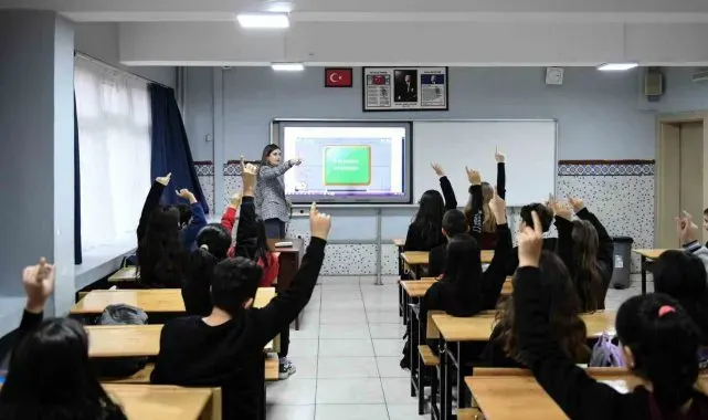 20 bin sözleşmeli öğretmen ataması başvuruları 20 Mayıs'ta başlıyor