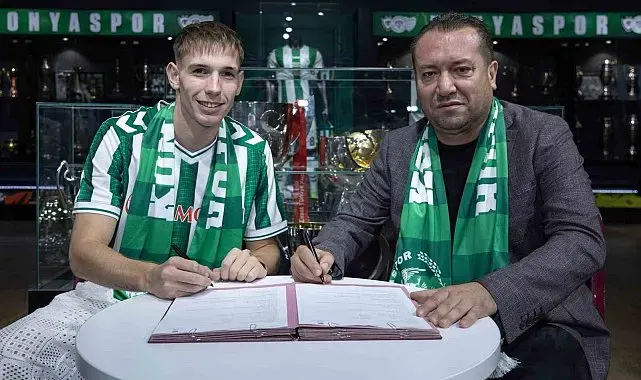 Konyaspor, Rajmund Toth transferini açıkladı