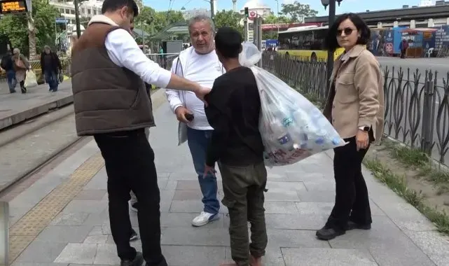 Tramvayda dilenci operasyonu: Dilenen çocuklar yakalandı