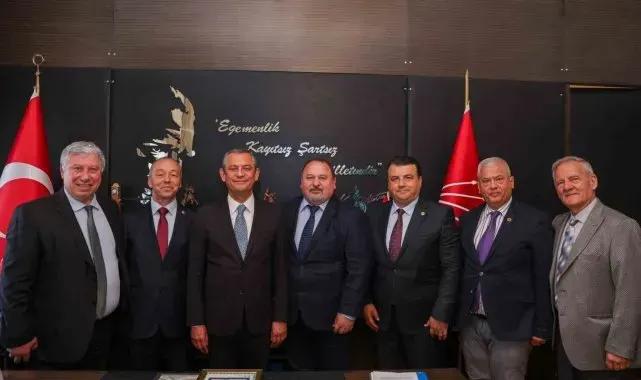 Özgür Özel'den Balkan Rumeli Türkleri'ne destek sözü
