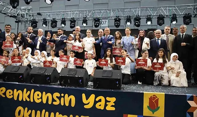 Gaziantep'te TÜGVA Yaz Okulu'nda renkli kapanış