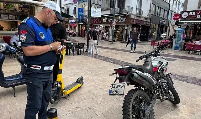 Ordu'da zabıta ekiplerinden kapalı caddelerde motosiklet ve bisiklet denetimi