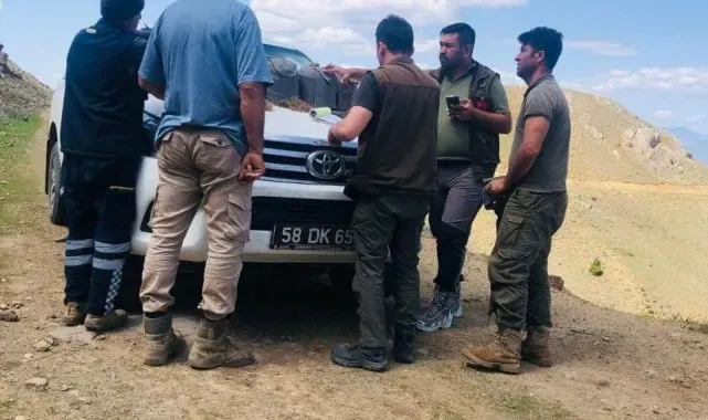 Yasadışı avlanan 4 kişi suçüstü yakalandı