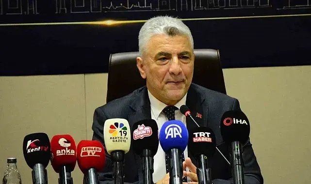 Bakan Bolat'tan Süper Lig'e yükselen Çorum Spor'a tebrik: "Kalıcı ve başarılı olsun"