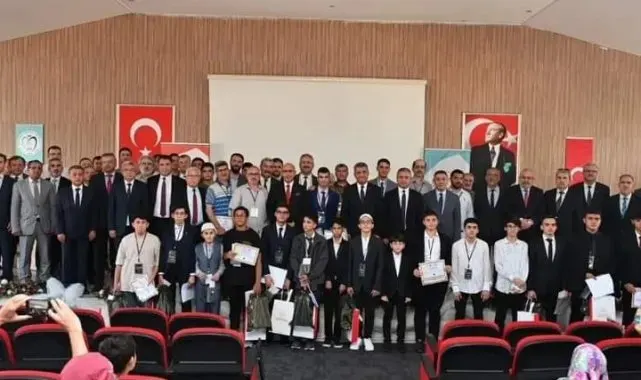Hafızlık yarışması bölge finali Aydın'da gerçekleştirildi.