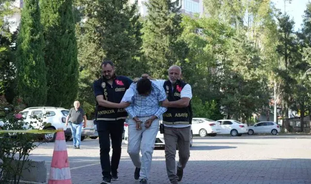 Evinde ölü bulunan Pakistanlı kadının cinayet şüphelisi oğlu: "Ben öldürmedim"