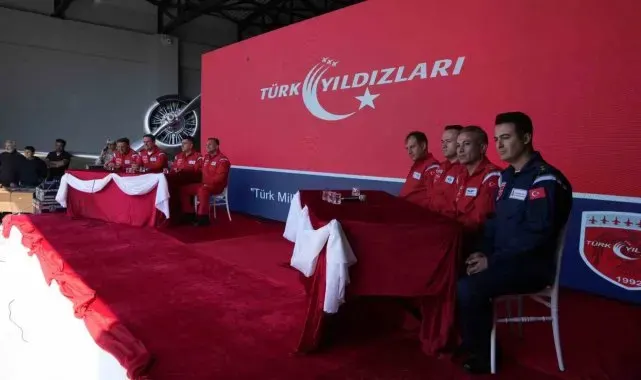 Türk Yıldızları'na İstanbul'da büyük ilgi