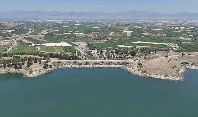 Alaşehir Ovası'nda 28 bin 780 dekar arazi modern sulama sistemiyle buluştu