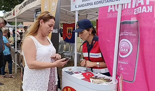 Kınık Festivali'nde 500 kadına KADES anlatıldı
