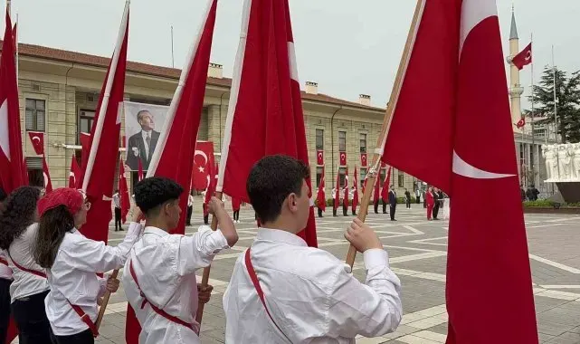 23 Nisan Ulusal Egemenlik ve Çocuk Bayramı kutlandı