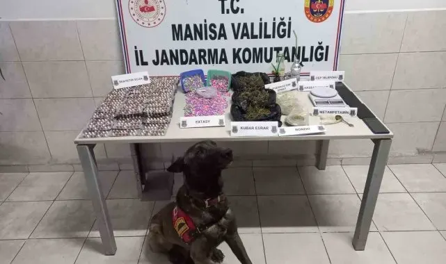 Manisa'da jandarmadan uyuşturucu tacirlerine darbe: 2 tutuklama