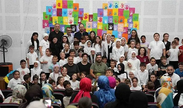 Çocuk üniversitesi milli ve manevi değerlere sahip çıkıyor