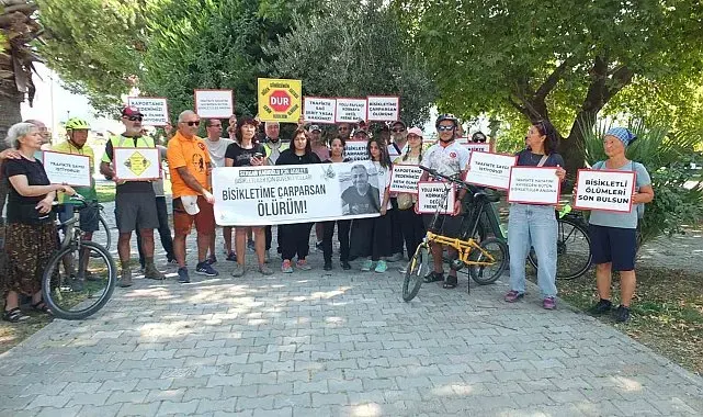 Balıkesir'de kaza kurbanı Serkan Kadıoğlu için eylem düzenlendi