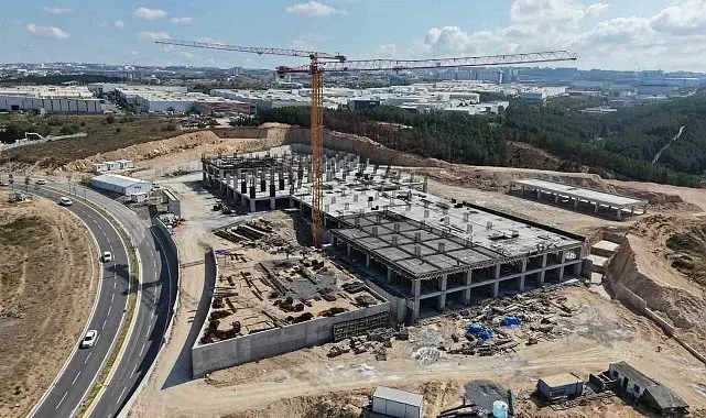 Çayırova'da 200 yataklı devlet hastanesinin inşaatı sürüyor