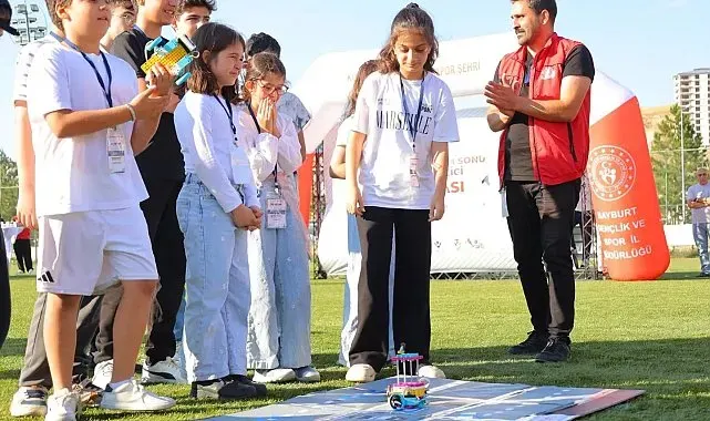Bayburt'ta gençlik festivali ve DENEYAP kapanışı