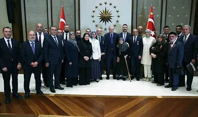 Cumhurbaşkanı Erdoğan: "Şimdiye kadar şehitlerimizin emanetlerine ve gazilerimize devletimizin tüm imkânlarını seferber ederek sahip çıktık"
