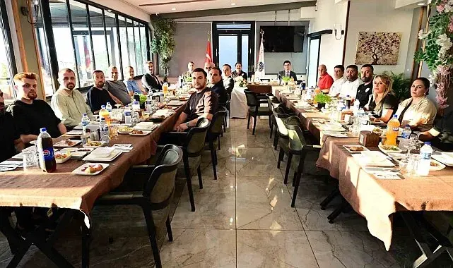 Bursaspor yönetimi ve taraftarı, Bursa emniyetiyle buluştu