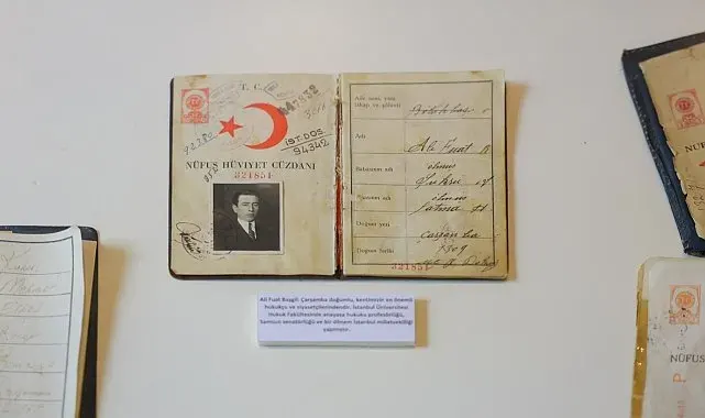 Ali Fuat Başgil'in kimliği Kent Müzesi'nde sergileniyor