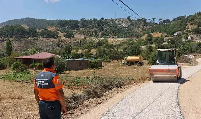 Mersin Büyükşehir Belediyesi kırsal yolları yeniliyor