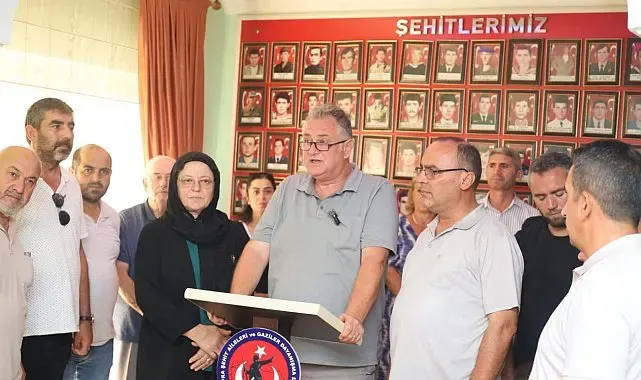 "Türkiye'nin birlik ve beraberliğini istiyoruz"