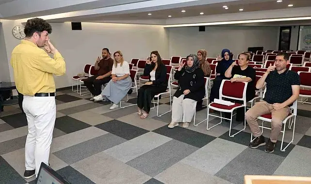 Talas Belediyesi personeline işaret dili eğitimi