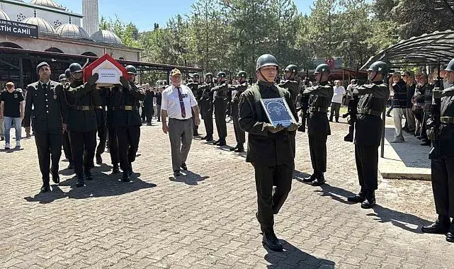Kıbrıs gazisi askeri törenle uğurlandı