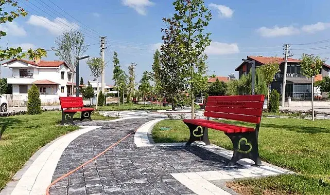 Sındırgı'da yeni yeşil alanlar yapıldı