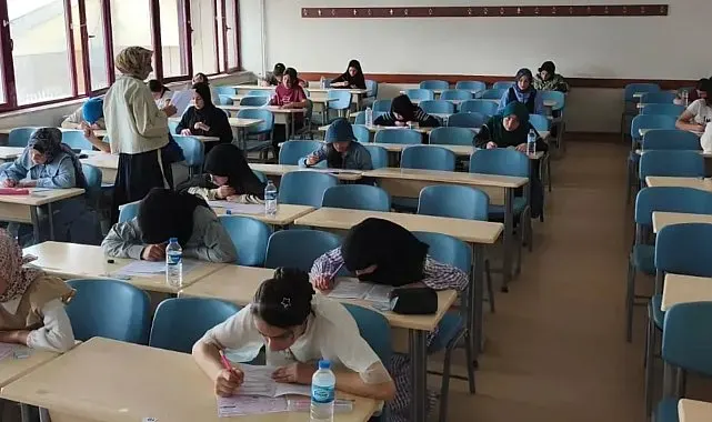 Bayburt'ta 'Dini Bilgiler Yarışması' düzenlendi