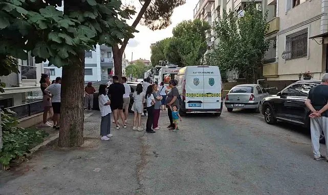 Maltepe'de beton mikserinin altında kalan kadın hayatını kaybetti