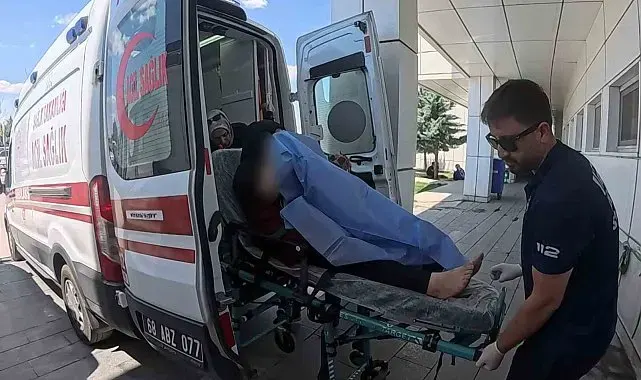 Sokaktaki kavgada ateşlenen tüfek, bahçede oturan kadını yaraladı