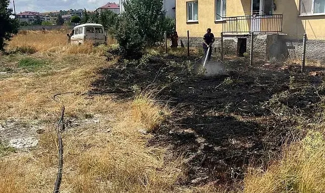 Bolu'da 2 köy ve 1 mahallede ot yangını