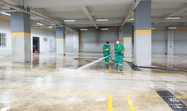Osmangazi Belediyesi pazarlardan aylık 600 ton atık topluyor
