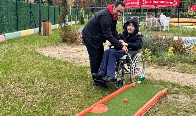 Özel bireyler hem eğlendi hem de sosyalleşti