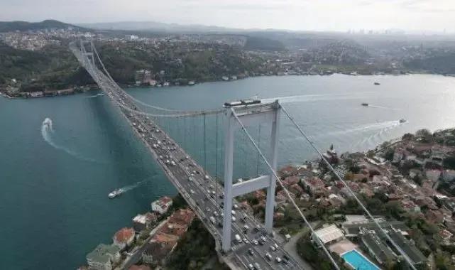 Fatih Sultan Mehmet Köprüsü'ndeki çalışmalar havadan görüntülendi