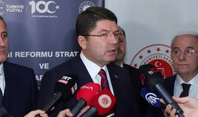 Bakan Tunç: CHP'nin genel başkanı değişse de politikalarının değişmediğini görüyoruz