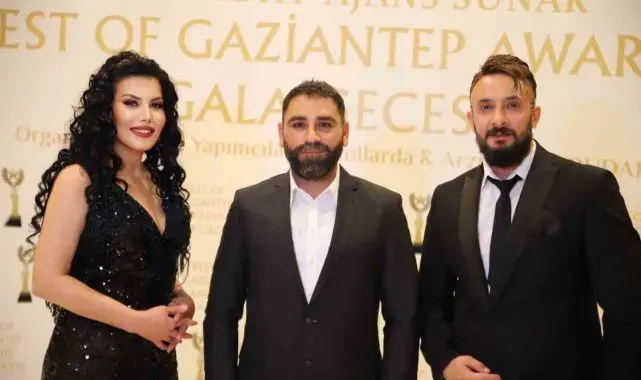 Mamato Baklavaları yılın en hızlı yükselen markası ödülünü aldı