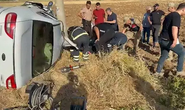 Elazığ'da otomobil yan yattı: 2 yaralı