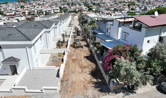 Didim Belediyesi Akbük'te yol yapım çalışmalarını genişletiyor