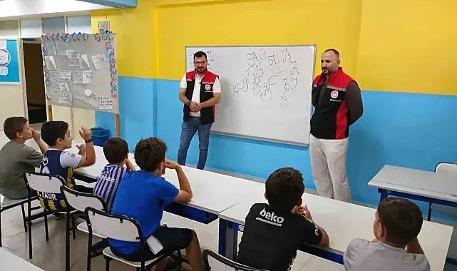 Erzincan'da öğrencilere modern tarım uygulamaları anlatıldı