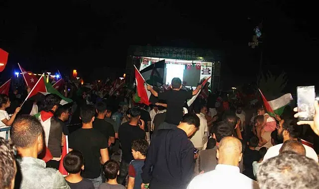 Şanlıurfa'da "Filistin Konvoyu" mitingine yoğun ilgi