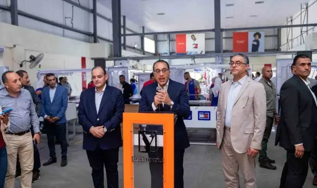 Yeşim Grup'un Mısır'daki firması Jade Tekstil'e Mısır Başbakanı Madbouly'dan ziyaret